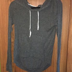 Hooded pullover